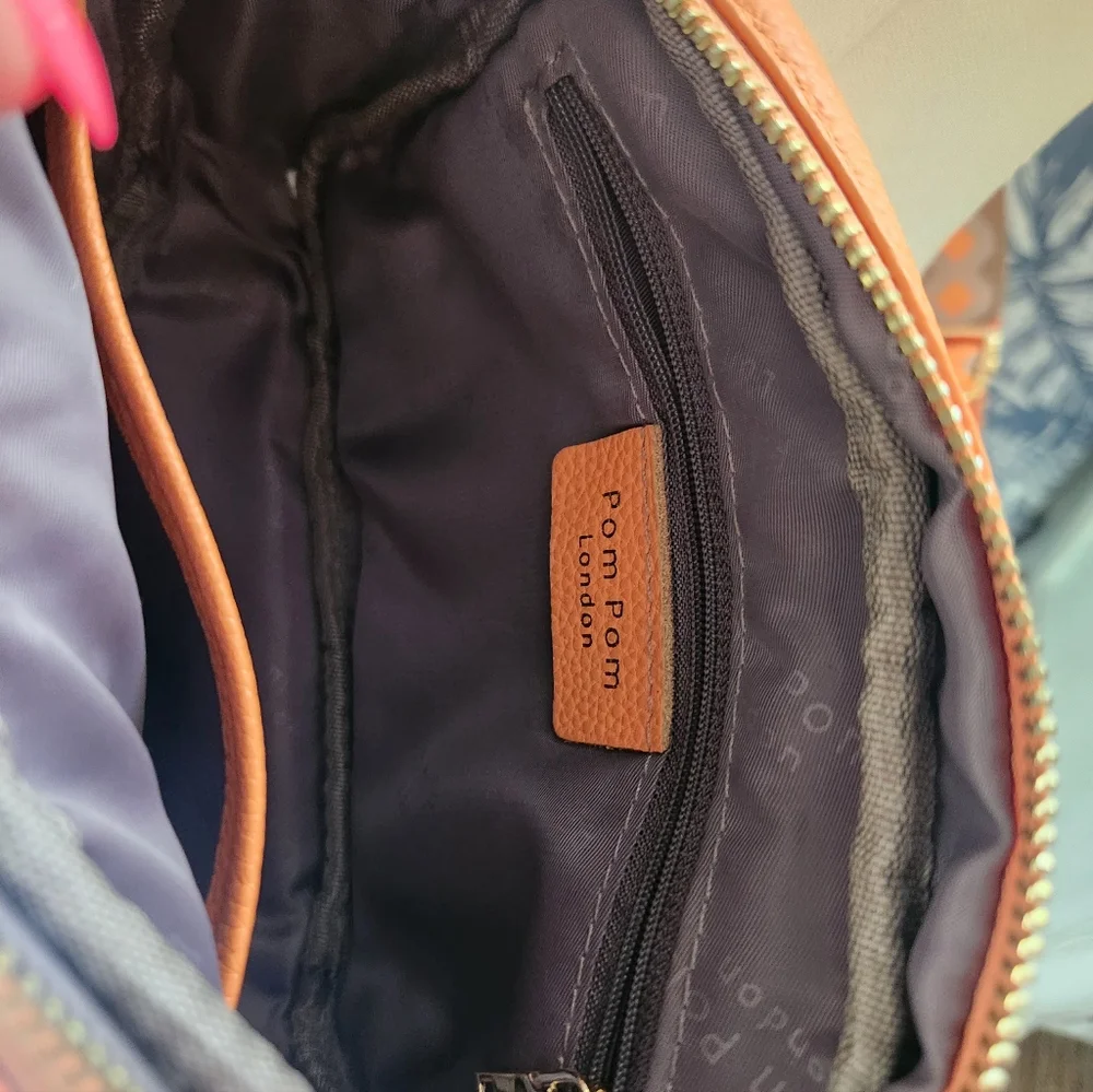 Pom Pom London Orange Crossbody Bag with Patterned Strap - Picture 5 of 9